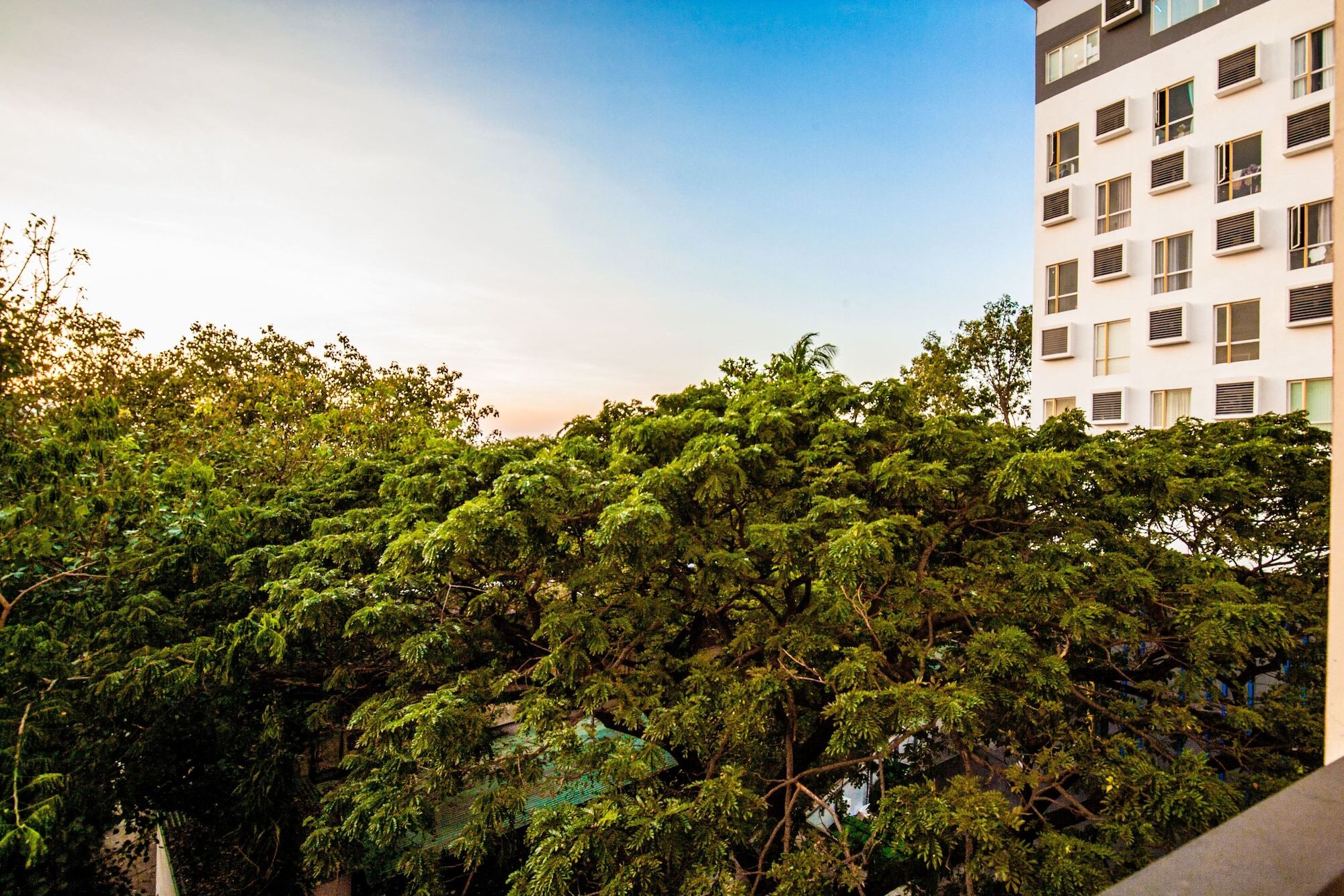 Апартаменты Viet Nam Vacation Хошимин Экстерьер фото